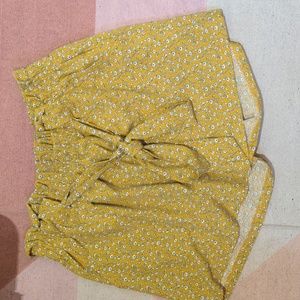 Plus Size Paperbag Shorts